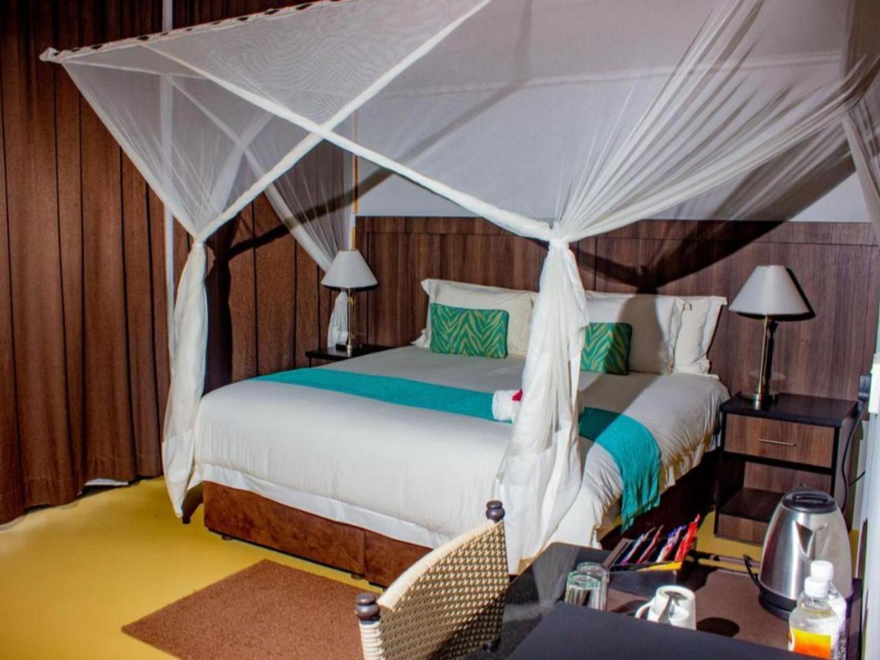 Wild View Resort Kasane Room photo